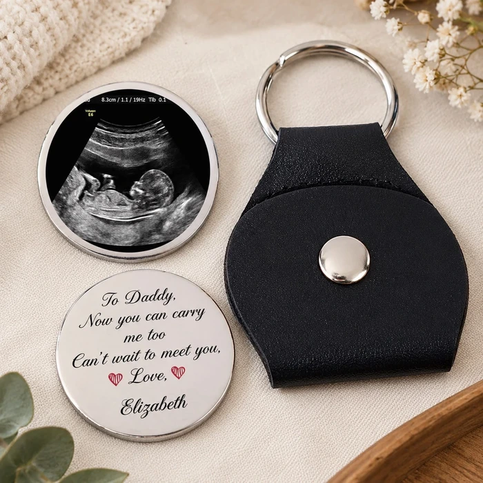 Custom Photo Dad-To-Be Now You Can Carry Me Too Expecting Dad - Personalized Leather Pocket Hug